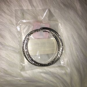 NWT!!! Women's Large Silver Hoop Earrings